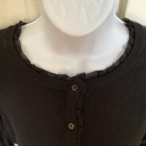 Talbots Pure Merino Wool Black cardigan sweater ruffled collar and front Med - Picture 2 of 10